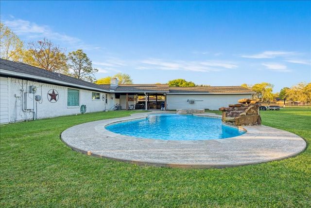 3809 Wingtail Way, Pearland, TX 77584