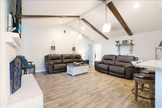 3809 Wingtail Way, Pearland, TX 77584