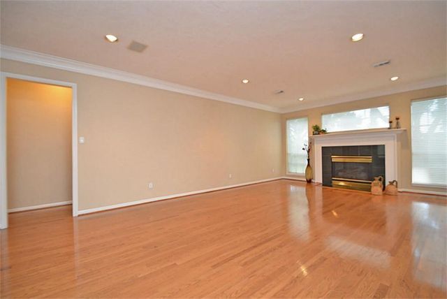 4407 April Meadow Way, Sugar Land, TX 77479