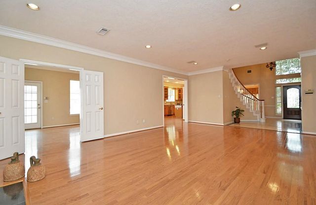 4407 April Meadow Way, Sugar Land, TX 77479