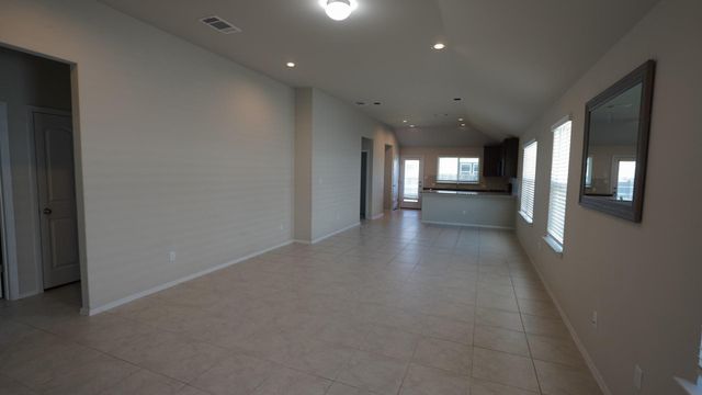 251 Tempest TRL, Maxwell, TX 78656