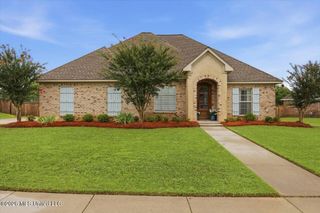 116 Bridge Walk Drive, Canton, MS 39046