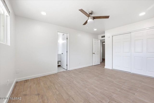 8581 E Lee Place, Tucson, AZ 85715