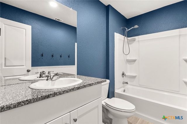 2844 Rosefinch, New Braunfels, TX 78130