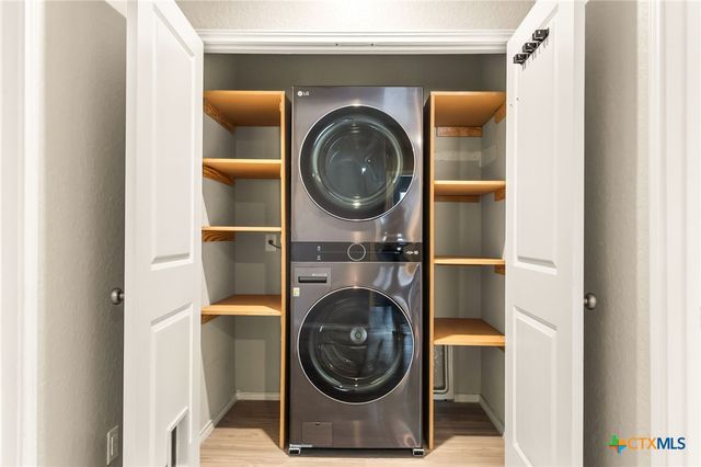 2844 Rosefinch, New Braunfels, TX 78130