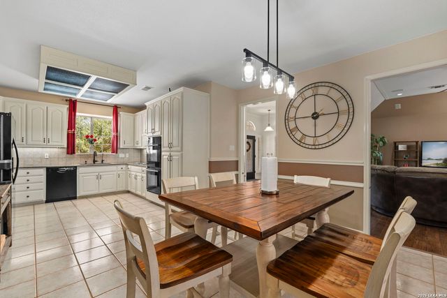 6430 Derby Way, Bulverde, TX 78163