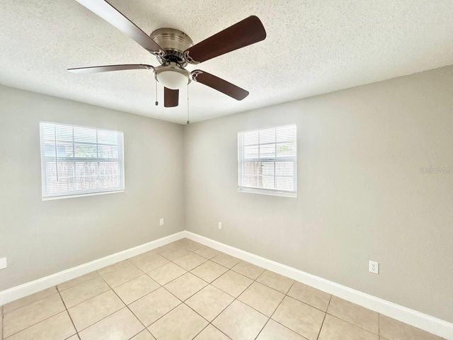 3323 FAIRMOUNT DRIVE, Holiday, FL 34691