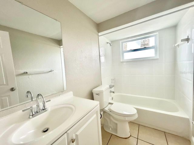 3323 FAIRMOUNT DRIVE, Holiday, FL 34691