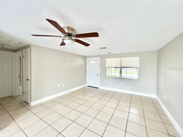 3323 FAIRMOUNT DRIVE, Holiday, FL 34691