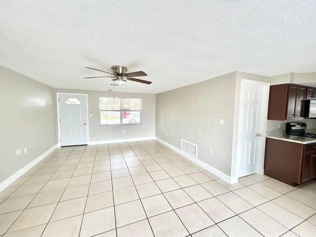3323 FAIRMOUNT DRIVE, Holiday, FL 34691