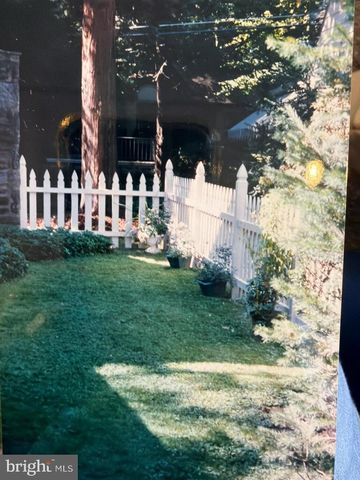 961 OLD HUNTINGDON PIKE, Huntingdon Valley, PA 19006