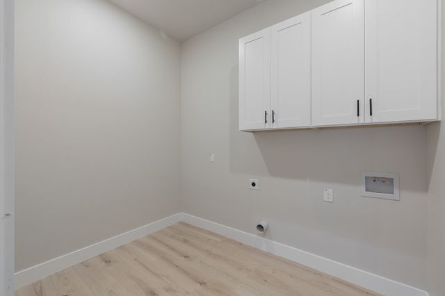 2421 Gooch Street, Dallas, TX 75241