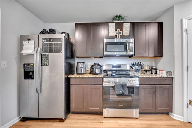 145 Chapel Heights Way, Covington, GA 30016