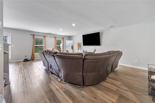 145 Chapel Heights Way, Covington, GA 30016