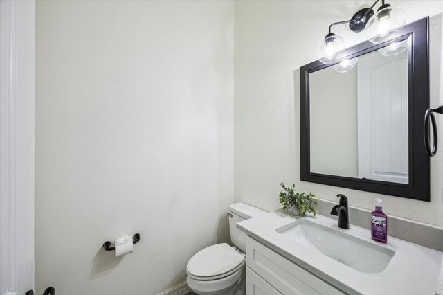 4112 Leslies Way, Dickinson, TX 77539