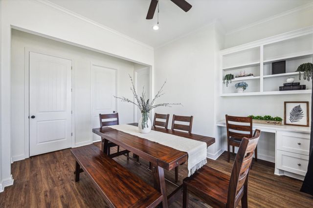 4112 Leslies Way, Dickinson, TX 77539