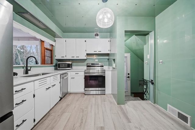 1911 McLean Street, Aliquippa, PA 15001