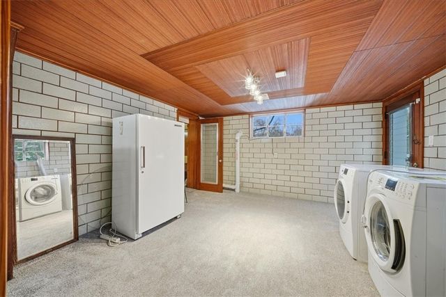 1911 McLean Street, Aliquippa, PA 15001