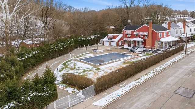 1911 McLean Street, Aliquippa, PA 15001