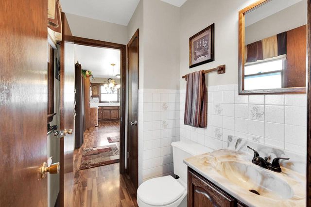 2604 E Birchwood AVENUE, Cudahy, WI 53110