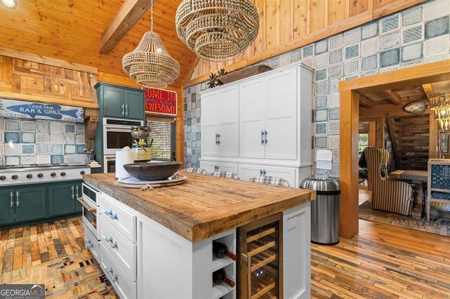 125 Rock Island Lane, Eatonton, GA 31024