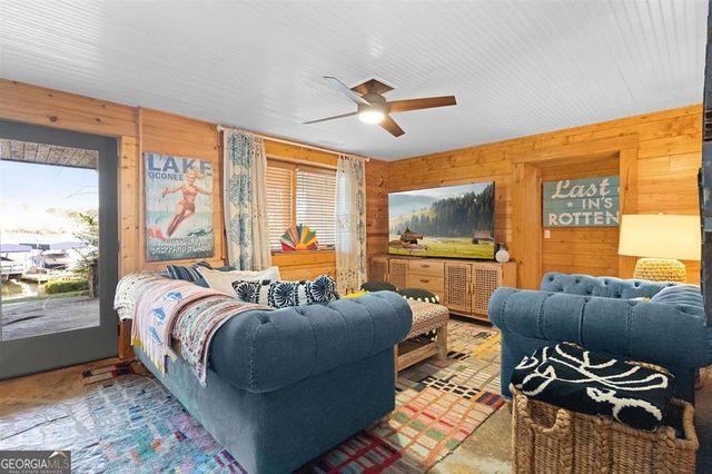 125 Rock Island Lane, Eatonton, GA 31024