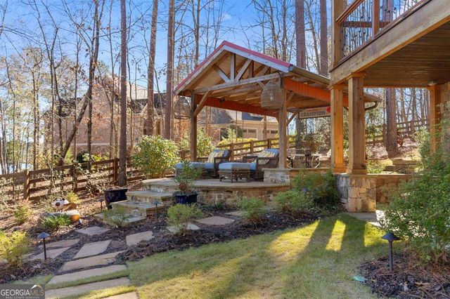 125 Rock Island Lane, Eatonton, GA 31024