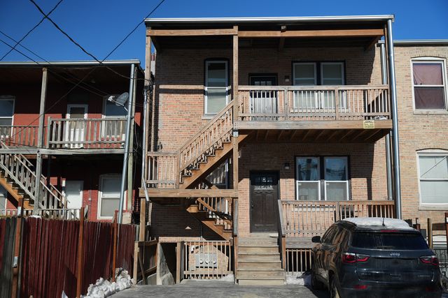 3919 W Flournoy Street, Chicago, IL 60624