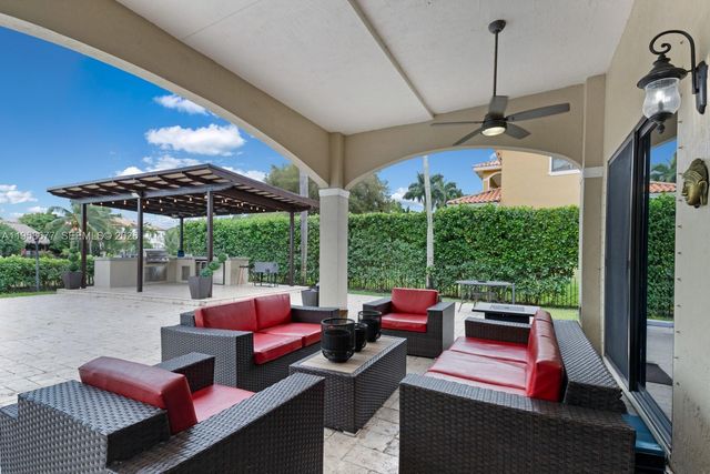 19339 SW 80th Ct, Cutler Bay, FL 33157