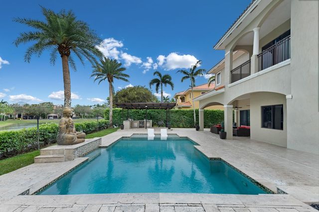 19339 SW 80th Ct, Cutler Bay, FL 33157