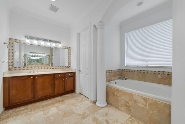 19339 SW 80th Ct, Cutler Bay, FL 33157