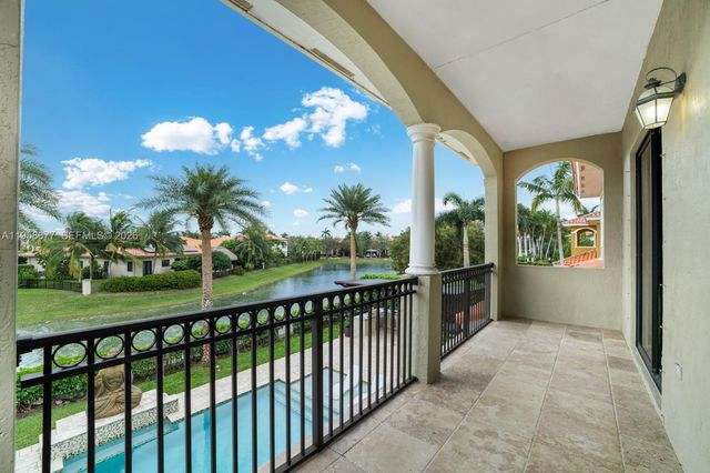 19339 SW 80th Ct, Cutler Bay, FL 33157