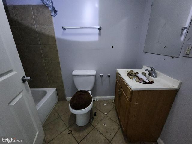 3525 E FAIRMOUNT AVE, Baltimore, MD 21224