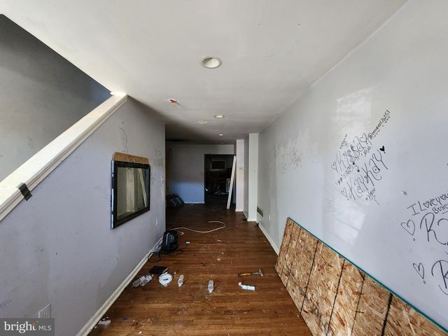 3525 E FAIRMOUNT AVE, Baltimore, MD 21224