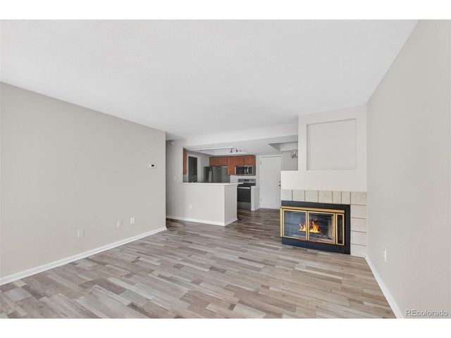 2179 S Scranton Way 103, Aurora, CO 80014