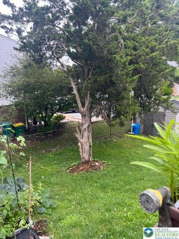 1184 Eagle Street, Lower Macungie Twp, PA 18106