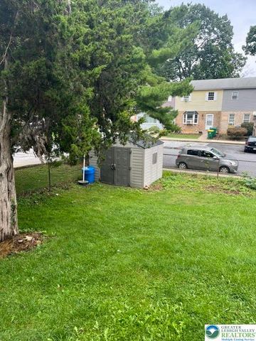 1184 Eagle Street, Lower Macungie Twp, PA 18106