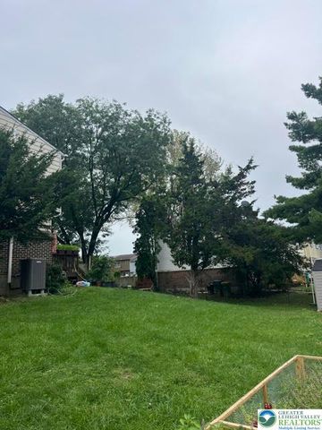 1184 Eagle Street, Lower Macungie Twp, PA 18106