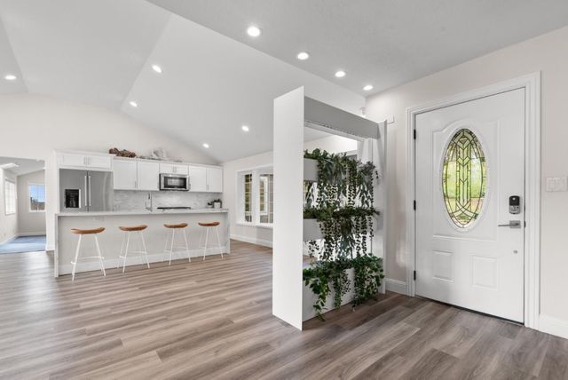 770 Graham Hill Road, Santa Cruz, CA 95060