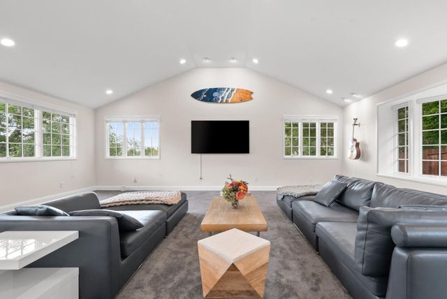 770 Graham Hill Road, Santa Cruz, CA 95060