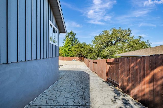 770 Graham Hill Road, Santa Cruz, CA 95060