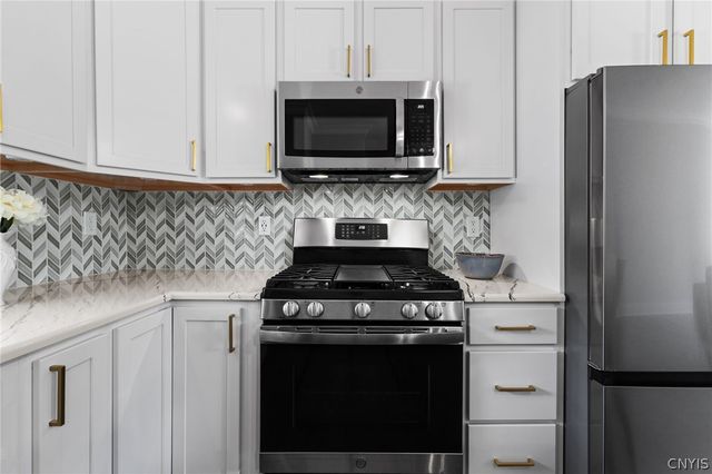 5166 Jupiter Inlet Way, Onondaga, NY 13215