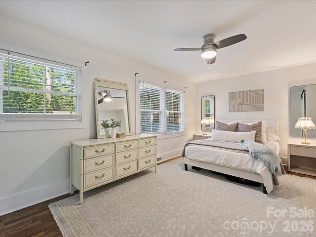 6610 Burlwood Road, Charlotte, NC 28211