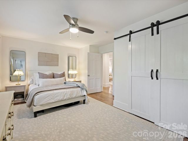 6610 Burlwood Road, Charlotte, NC 28211
