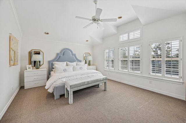 2700 Wroxton Road, West University Place, TX 77005