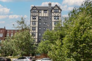 5718 N Winthrop Avenue 512, Chicago, IL 60660