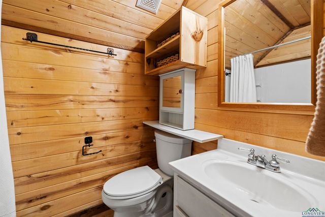 1020 County Road 3277, Quitman, TX 75783