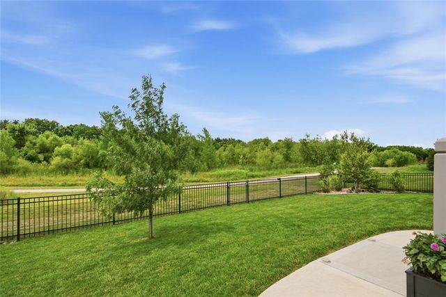 17105 W 170th Street, Olathe, KS 66062