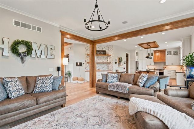 17105 W 170th Street, Olathe, KS 66062