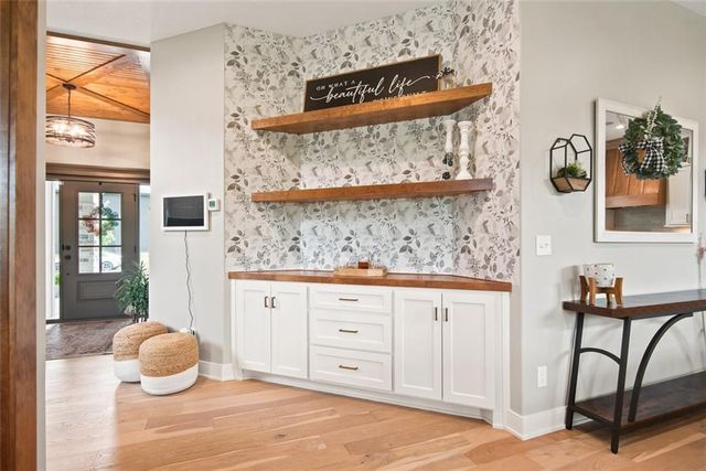 17105 W 170th Street, Olathe, KS 66062